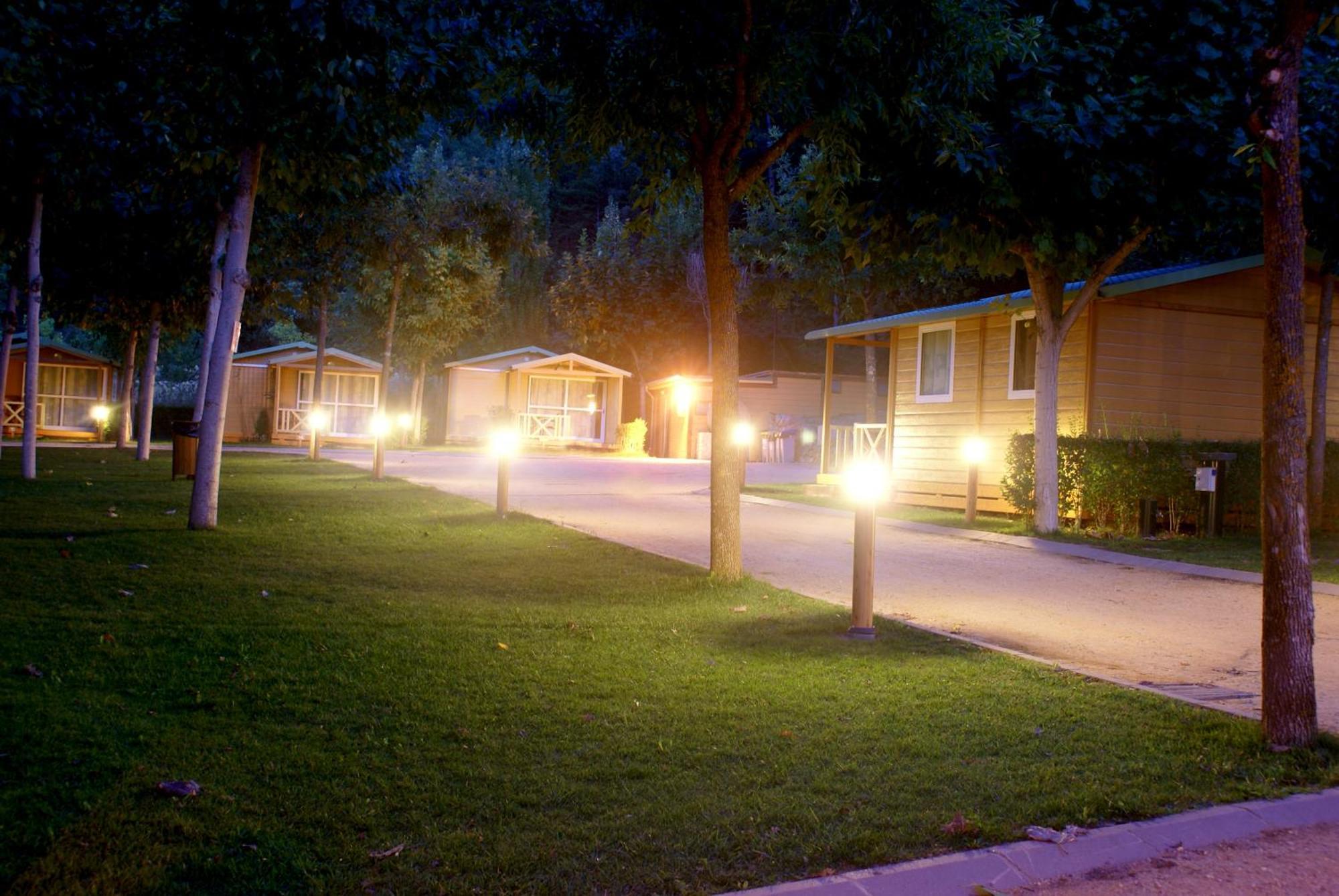 Camping Bassegoda Park Hotel Albanya Eksteriør billede