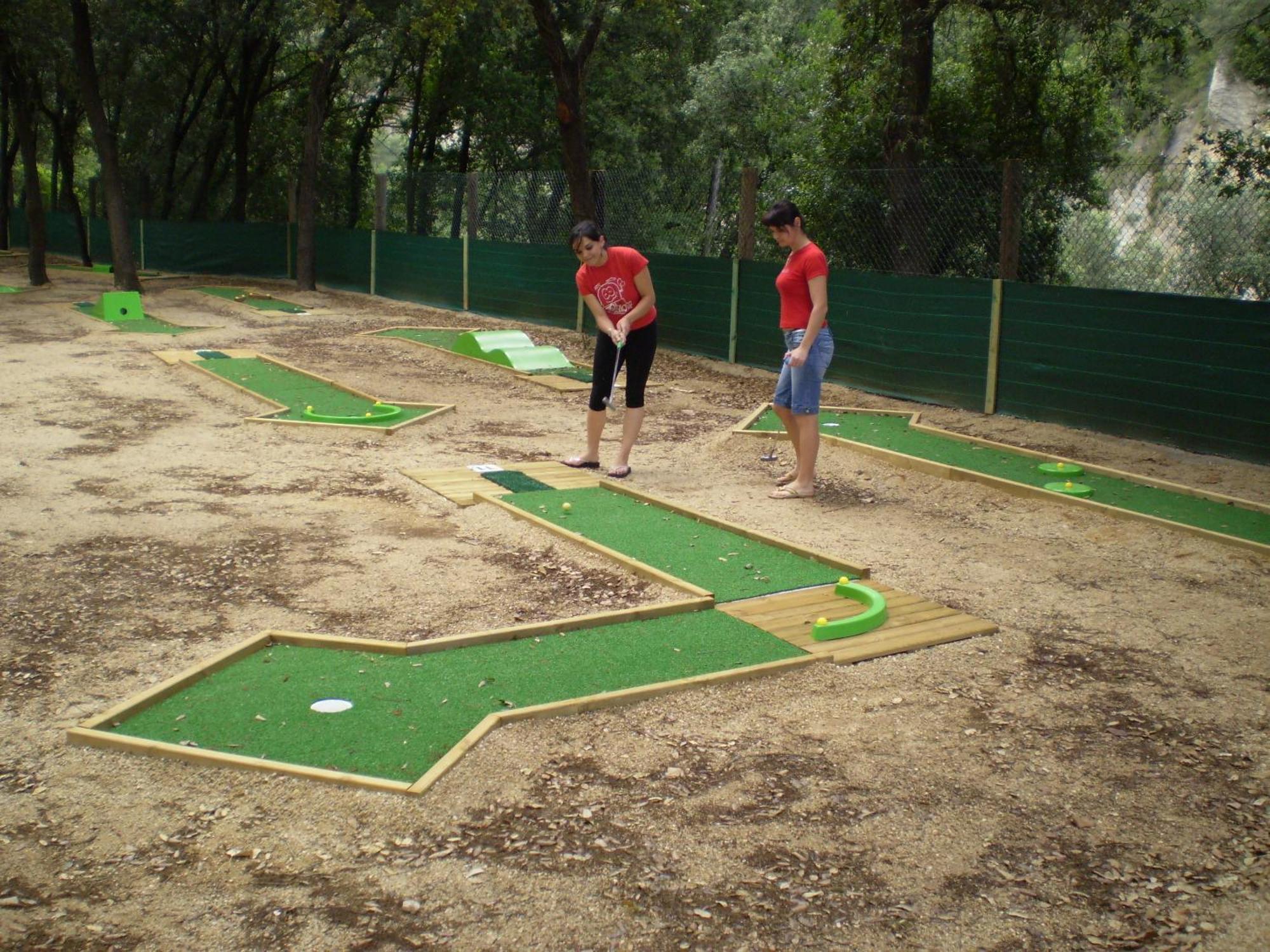 Camping Bassegoda Park Hotel Albanya Eksteriør billede