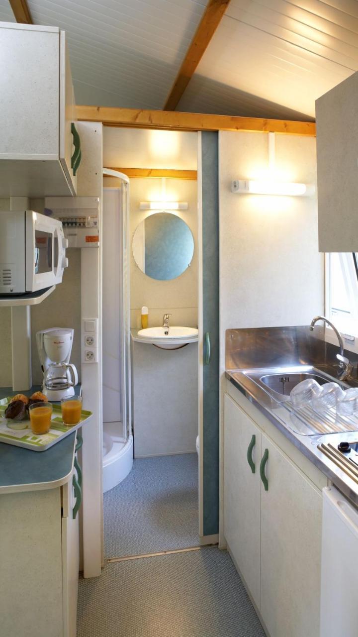 Camping Bassegoda Park Hotel Albanya Eksteriør billede